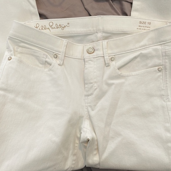 Lilly Pulitzer white flare jeans - Picture 5 of 6